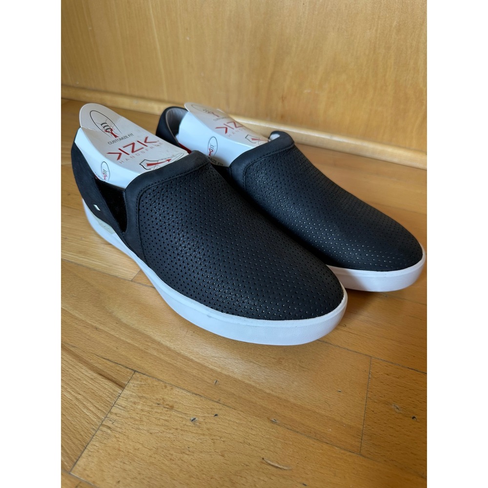 Kizik HandsFree Black Perforated Slip On Sneakers Womens Shoes Size 9